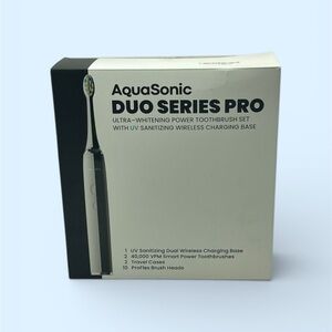Aquasonic Duo Series Pro Ultra Whitening Power Toothbrush Set New / Sealed Box